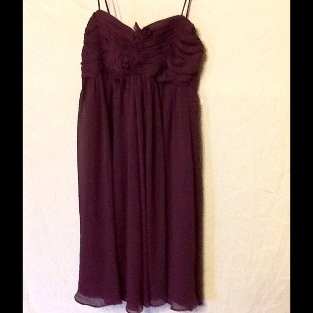 Wtoo by Watters plum chiffon cocktail dress size 6 bridesmaid